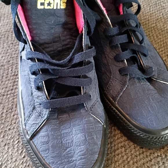 NEW Converse One Star Pro Mid \